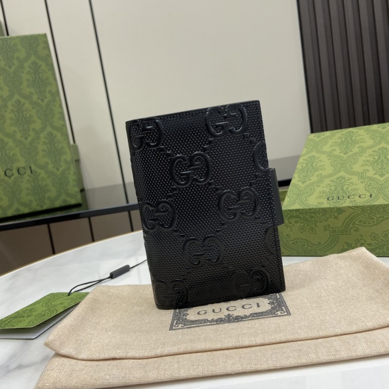 G*u*i wallets & purse